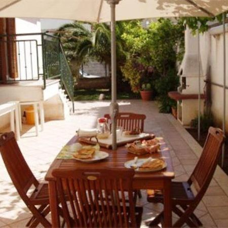 Residenza Del Sole Bed & Breakfast Surbo Eksteriør bilde